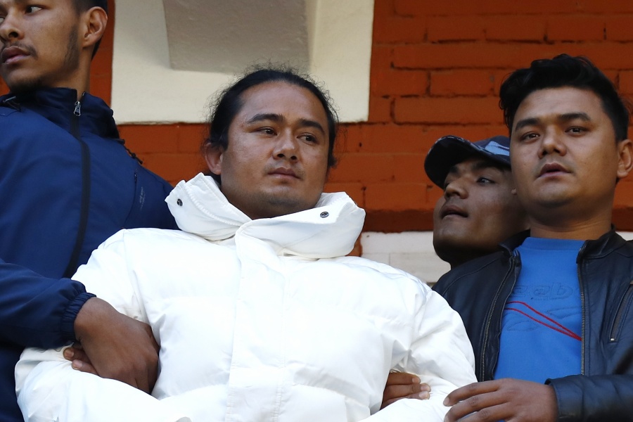 रामबहादुर बम्जनलाई १० वर्ष कैद र ५ लाख क्षतिपूर्ति सजाय आदेश