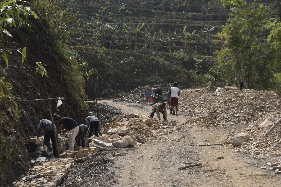  प्रभावकारी बन्दै ‘दिगो सडक’ कार्यक्रम, कृषिउपजको बजारीकरणमा राहत