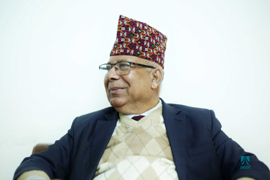 माधव नेपाललाई राष्ट्रपति उम्मेदवार बनाउन माओवादी ‘सहमत’, कांग्रेसलाई मनाउने प्रयास