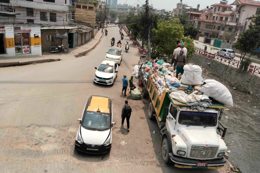 वर्षाका कारण काठमाडाैँको फोहोर व्यवस्थापनमा समस्या नहुने