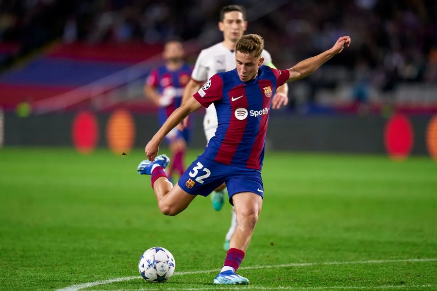 युरोपेली च्याम्पियन्स लिगमा बार्सिलाेनाकाे लगातार तेस्राे जित