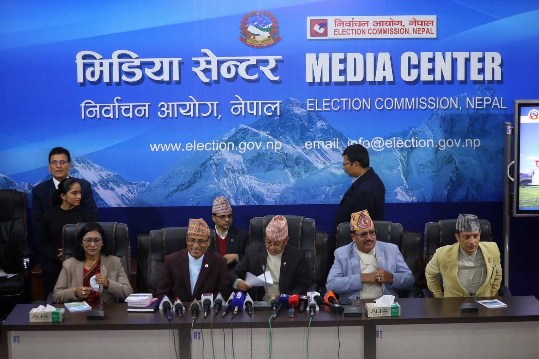 मतदान केन्द्रमा तीन घेरामा सुरक्षा व्यवस्था