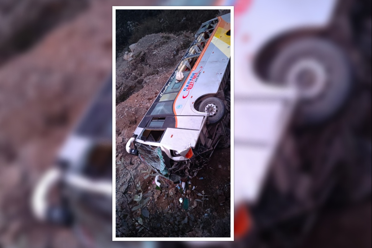 नेपालगन्जबाट काठमाडौँका लागि छुटेको बस दुर्घटना: २३ जना घाइते