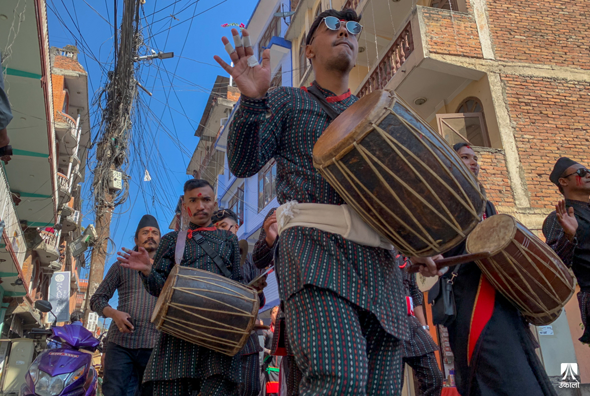 र्‍यालीसहित नेपाल संवत् ११४४ को स्वागत (तस्वीरहरू)