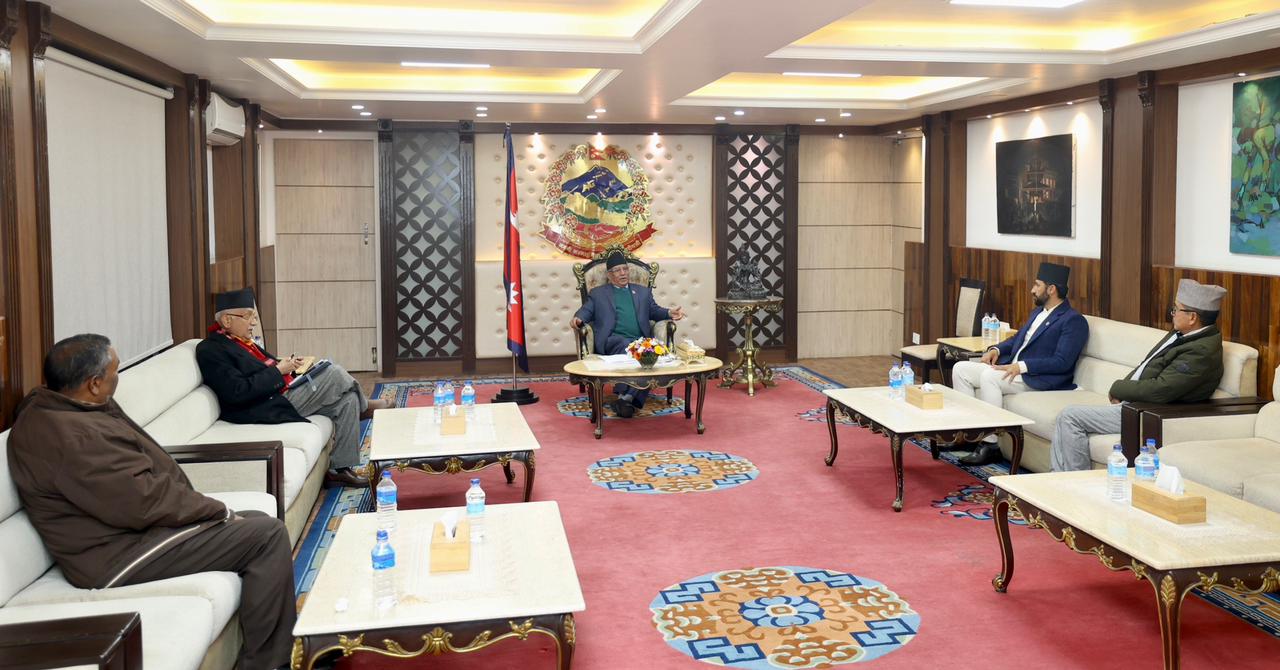 मन्त्रिपरिषद्लाई पूर्णता दिन बालुवाटारमा सत्तासाझेदार दलको बैठक