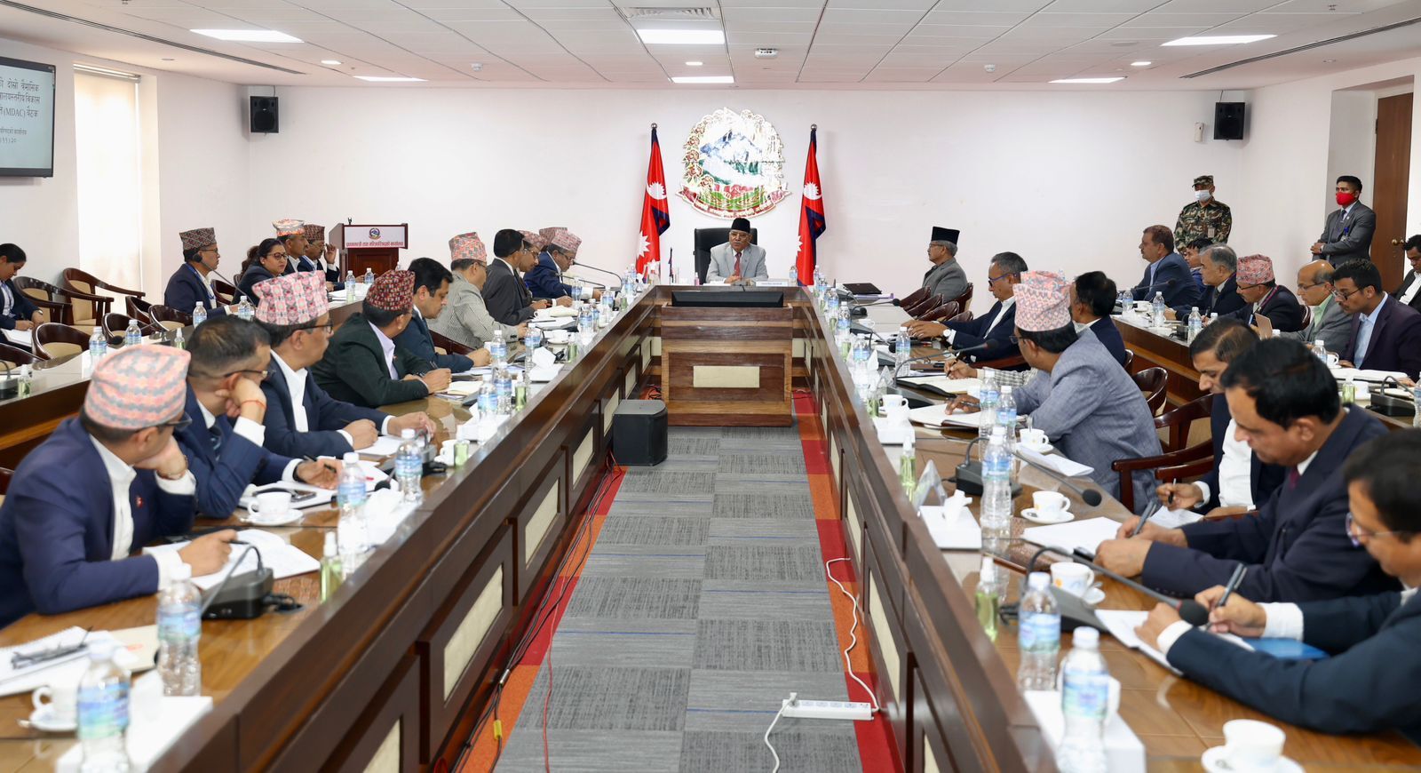 प्रधानमन्त्रीको नेतृत्वमा उच्चस्तरीय प्रशासन सुधार आयोग बन्ने, ‘ओभरस्टाफिङ’ कटौती गरिने