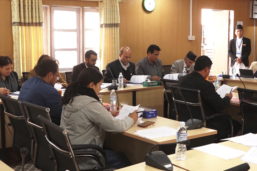 फौजदारी अभियोग लागेका सांसद निलम्बित नहुने, सेवा सुविधा रोकिने