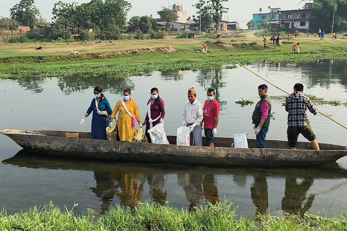 २९औँ वन्यजन्तु सप्ताह: बूढीराप्ती नदी क्षेत्र सरसफाइ