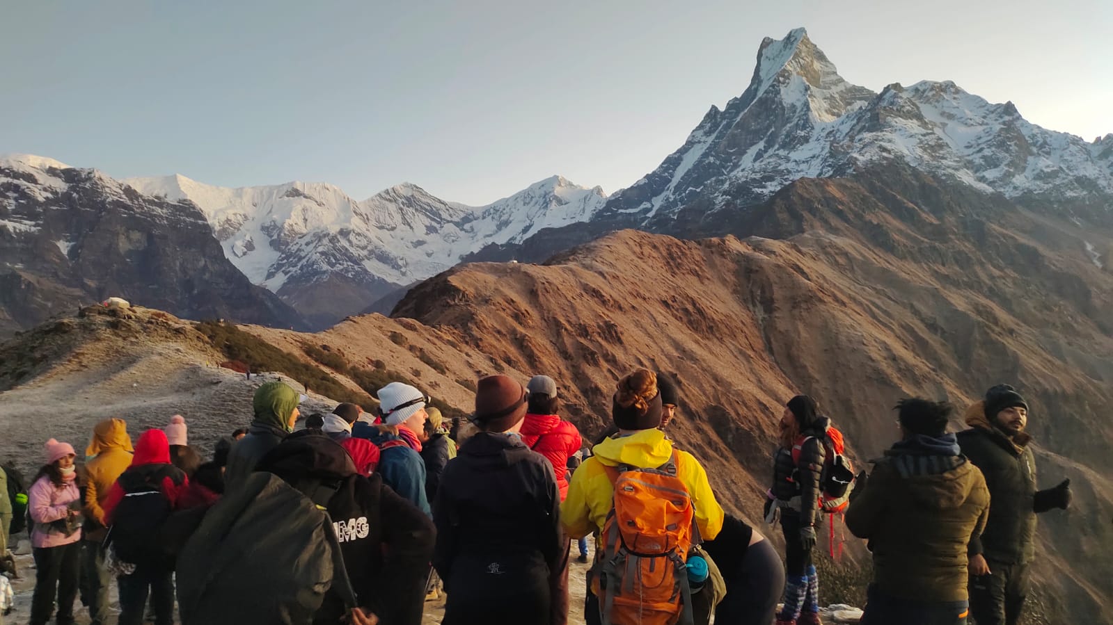 एक्ले देउरालीको पारिलो प्रभात