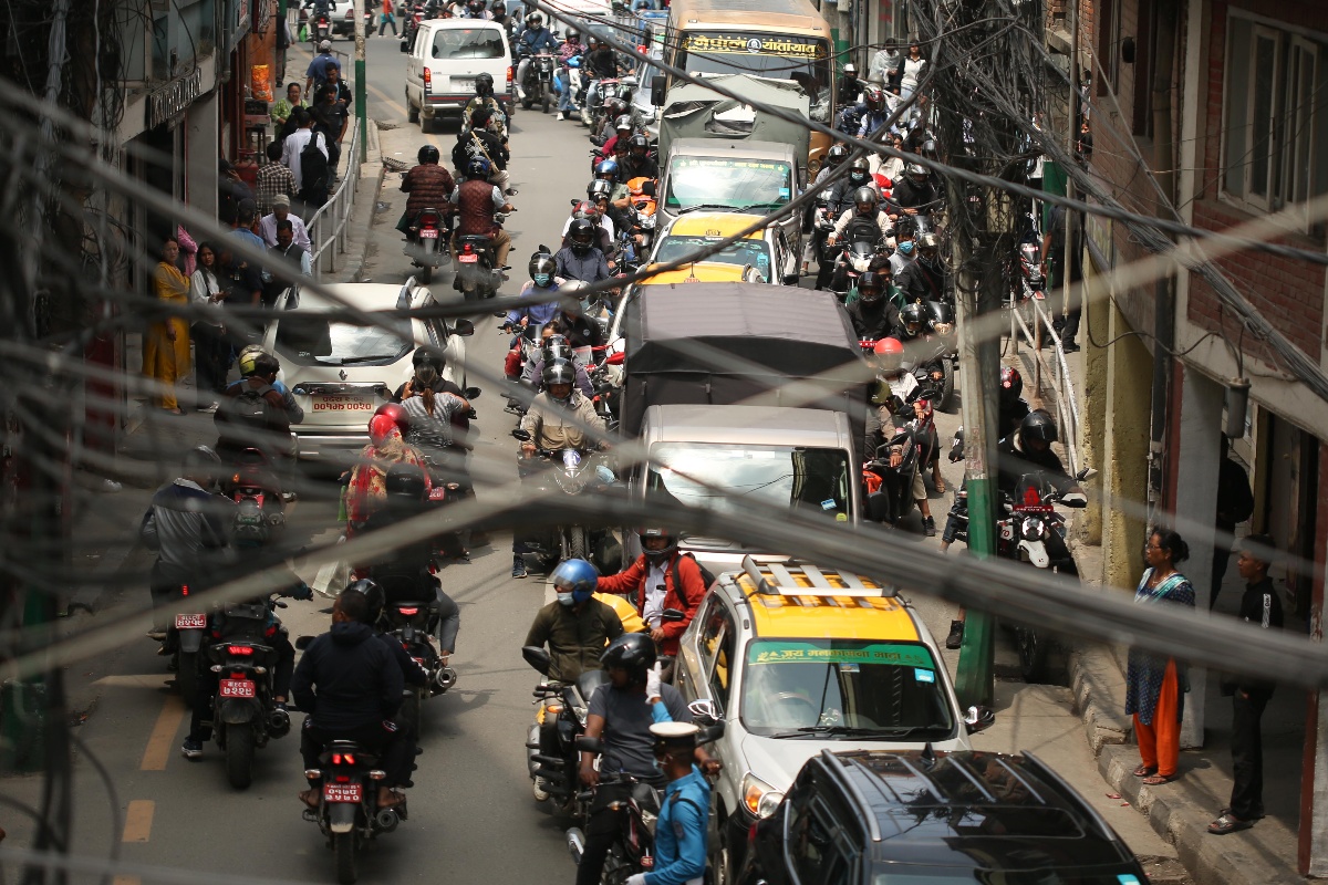 काठमाडौँमा राप्रपा र शिक्षकको आन्दोलनले नागरिकलाई सास्ती