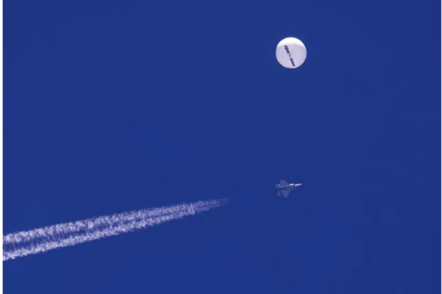 अमेरिकाले क्षेप्यास्त्र प्रहार गरी बेलुन खसालिदिएपछि भड्कियो चीन 