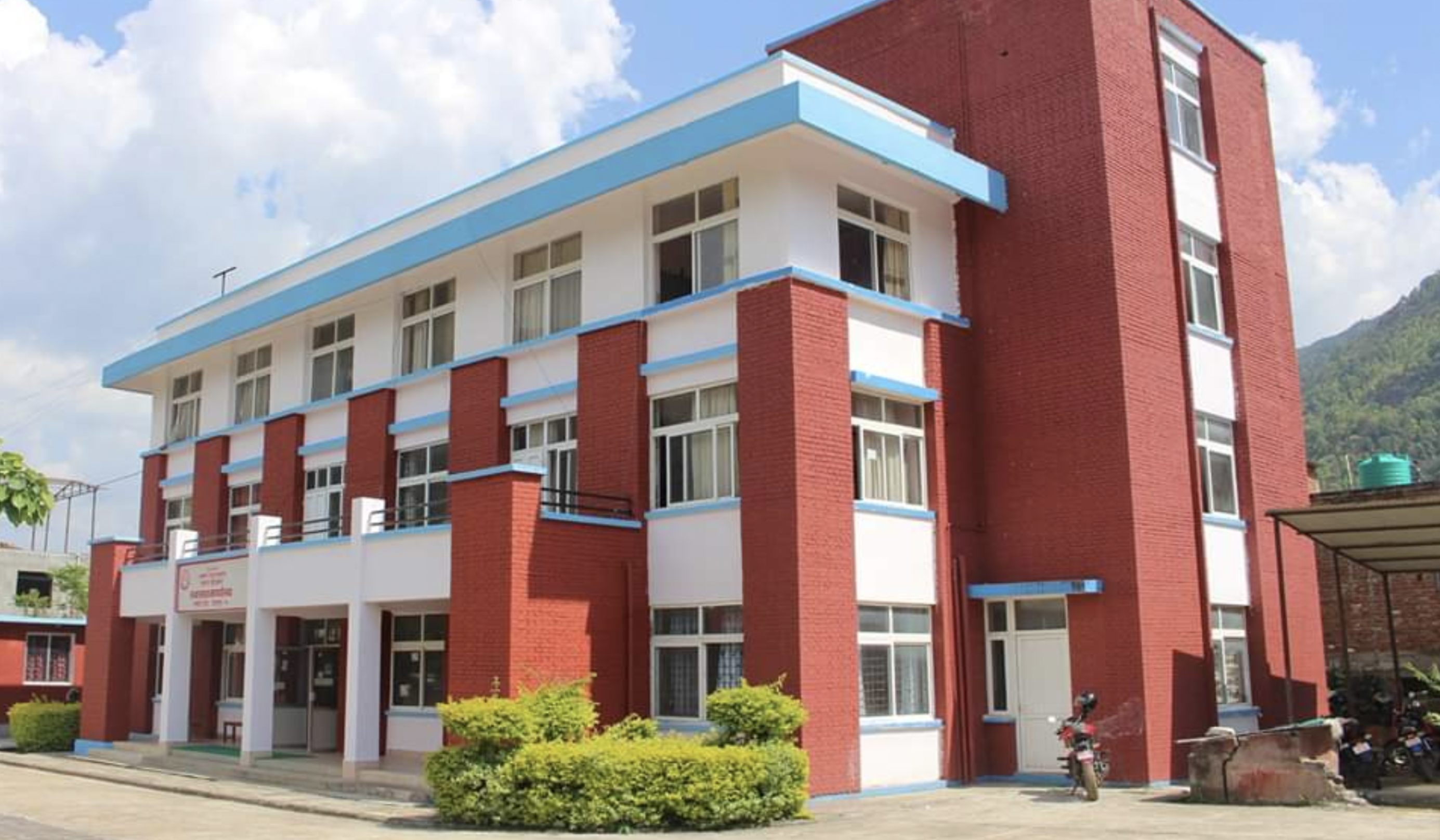 उमेर नपुग्दै गर्भपतनले बढ्दै प्रजनन स्वास्थ्यमा जोखिम