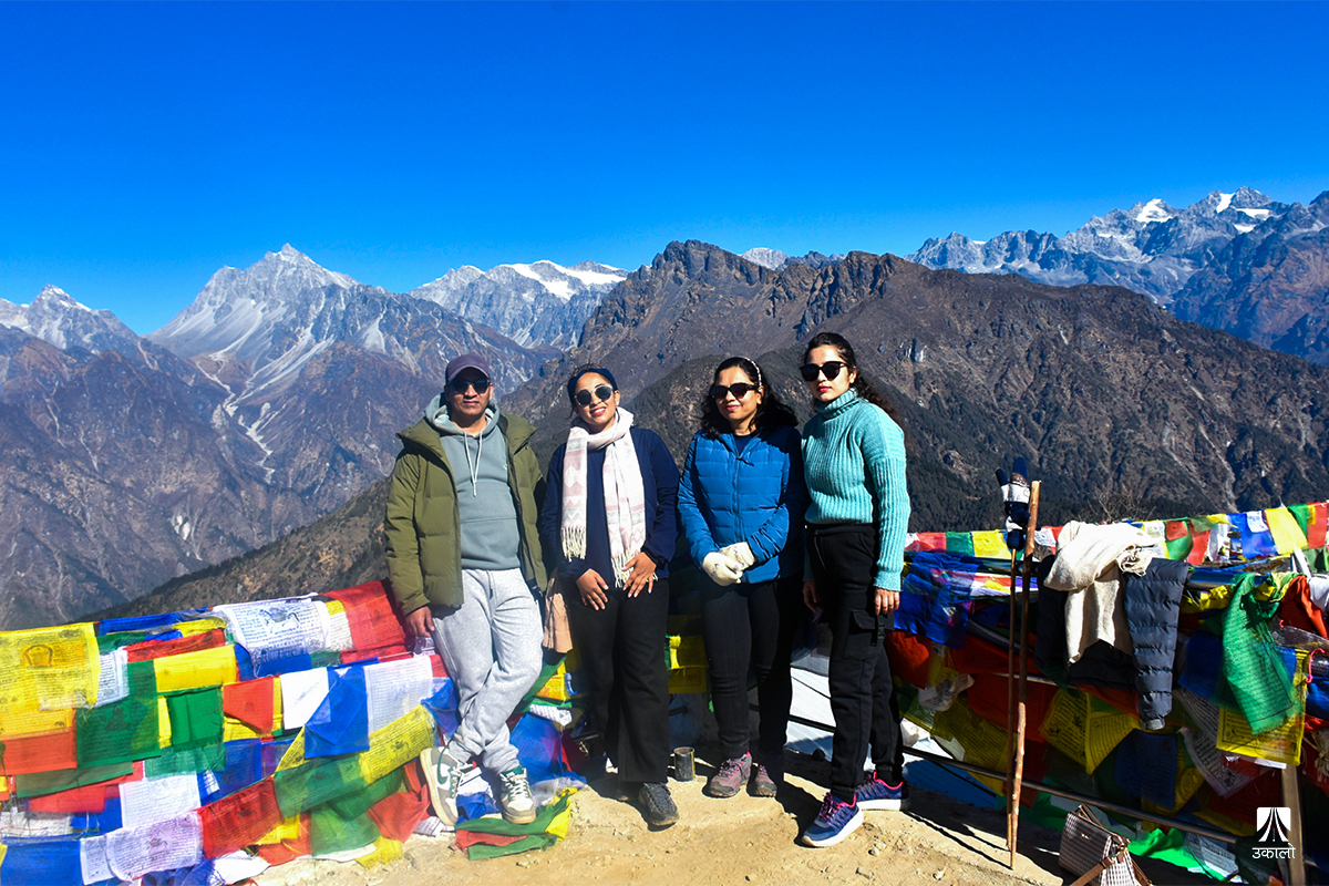उकालै उकालोको मात्रा, आमा याङ्ग्रीको यात्रा

