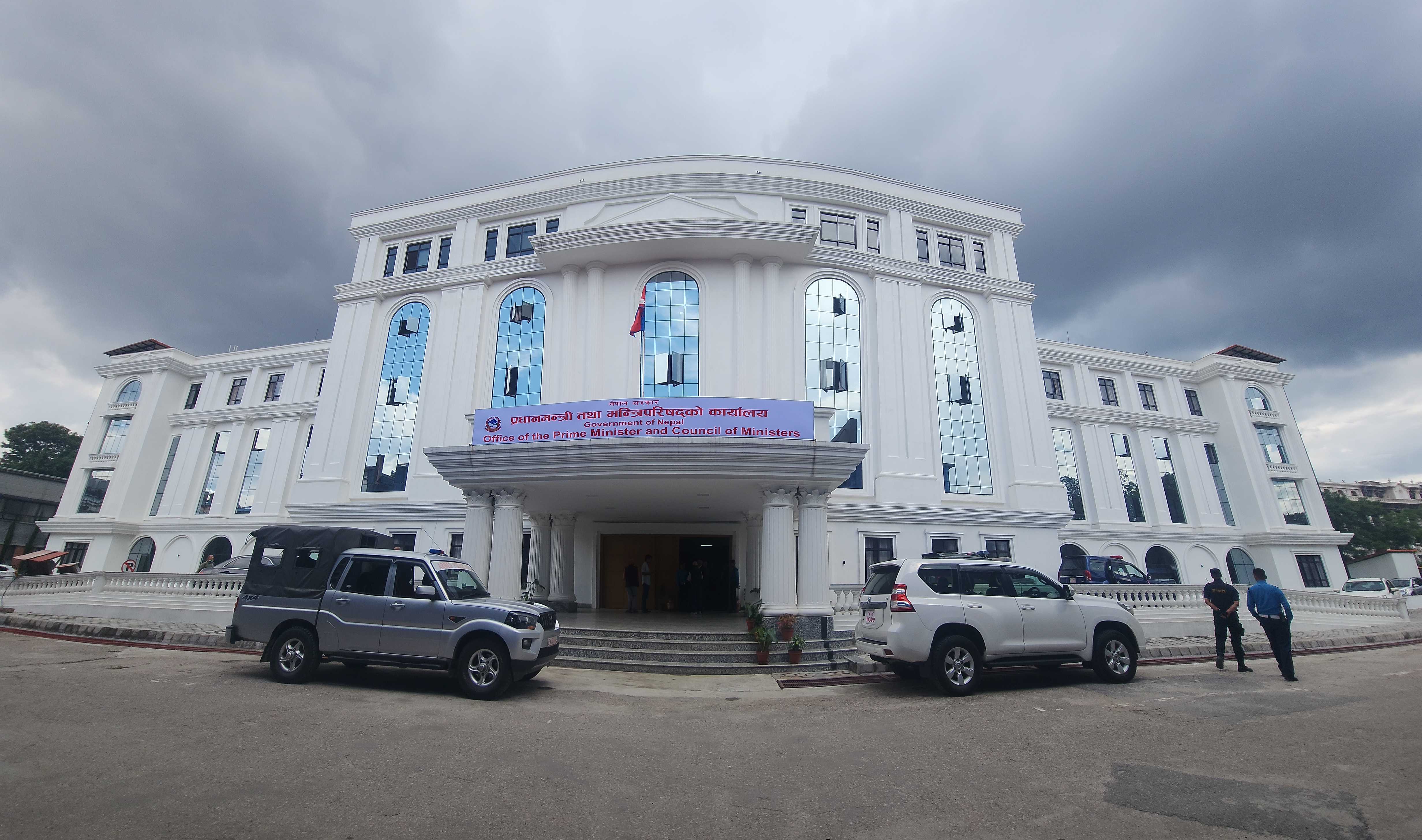 मन्त्री बनाउन ७ जनाको नाममा छलफल, गुनासोपछि अड्कियो निर्णय