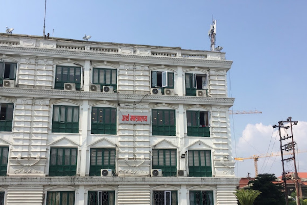 कार्यान्वयन प्रक्रियामा नगएका आयोजना स्थगित गरिने