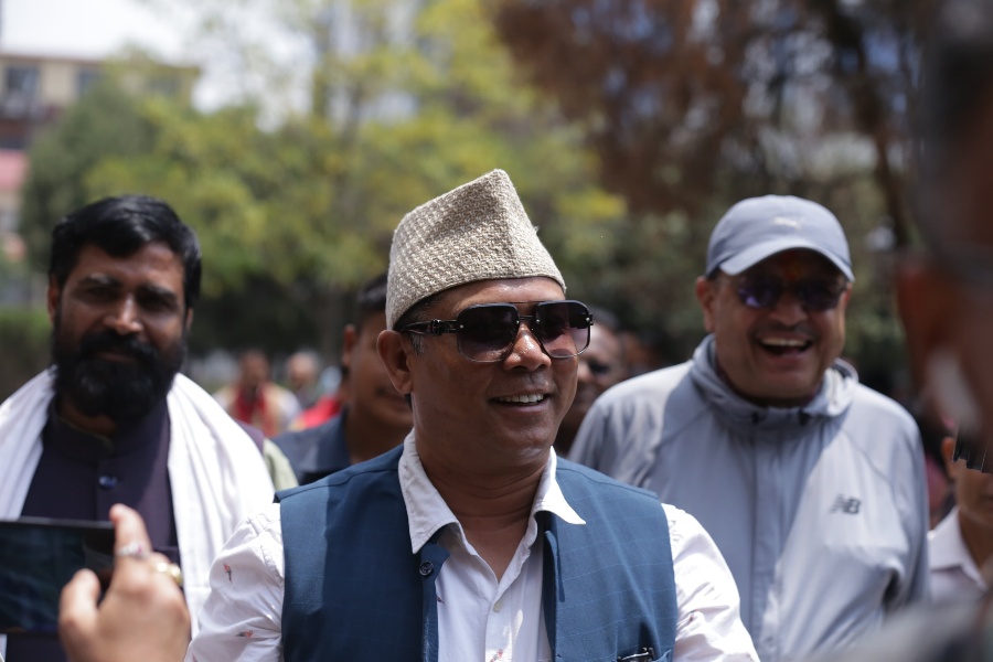 रेशम चाैधरीलाई पक्राउ गर्न भनिएको पत्र अनधिकृत, थुनामुक्त गर्न सर्वोच्चले पठायो अर्को पत्र