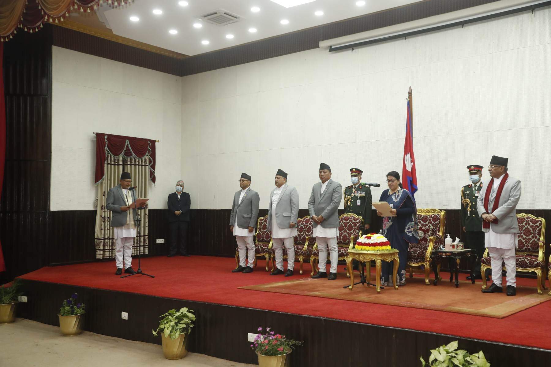 सभामुखले लिए राष्ट्रपतिबाट सपथ