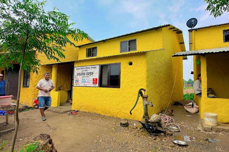 चितवनका ५२ विपन्न परिवारलाई सुरक्षित घर