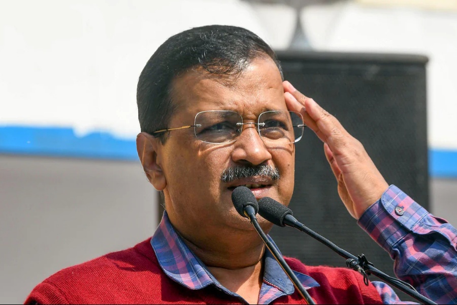 केजरीवाललाई मुख्यमन्त्री पदबाट हटाउन माग गरिएको निवेदन सर्वोच्चद्वारा खारेज