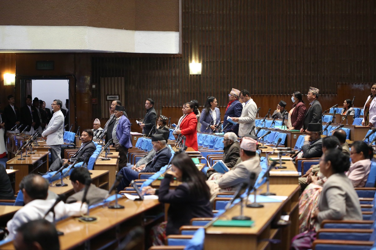 प्रतिनिधिसभाको बैठकमा प्रतिपक्षीको विरोध