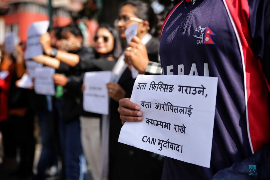 माइतीघरमा प्रश्‍न– पार्टी, नेताहरू किन बोल्दैनौ?