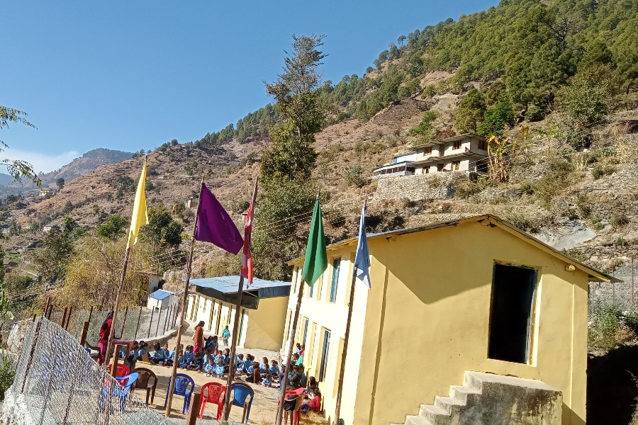 बझाङको बाँठपाला विद्यालय: जहाँ शिक्षक र विद्यार्थी दलित मात्रै छन्