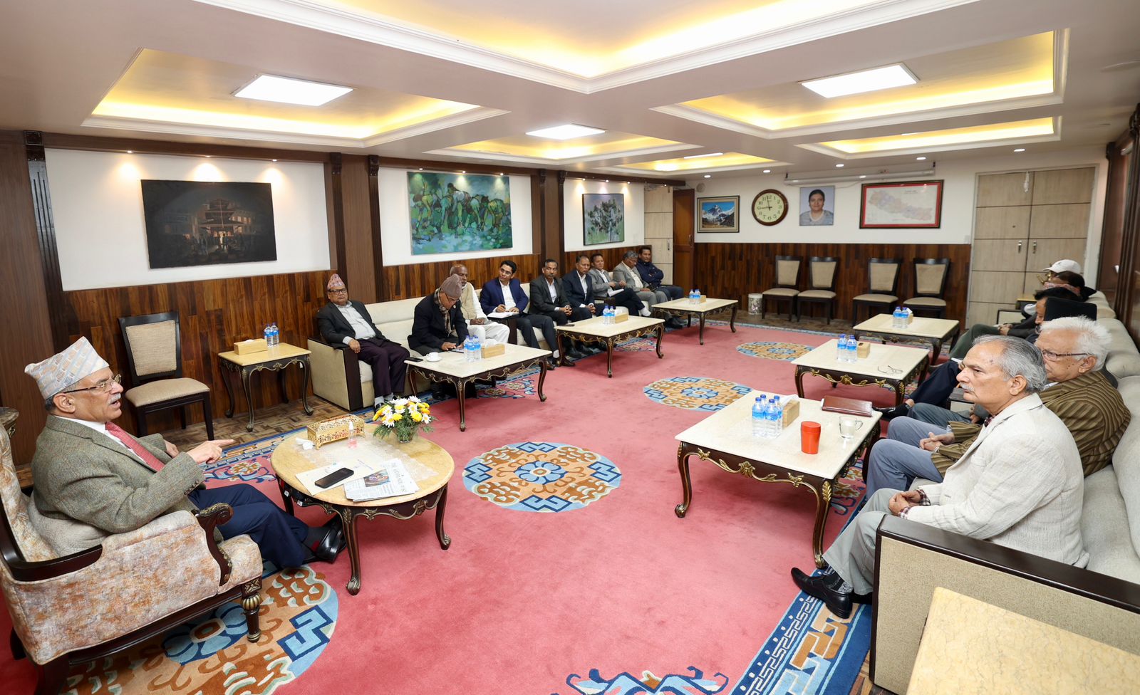 न्याय मागिरहेका द्वन्द्वपीडितलाई प्रतिवाद गर्ने सरकारको नेतृत्वमा रहेको माओवादीसहित आठ पार्टीको ‘धम्की’