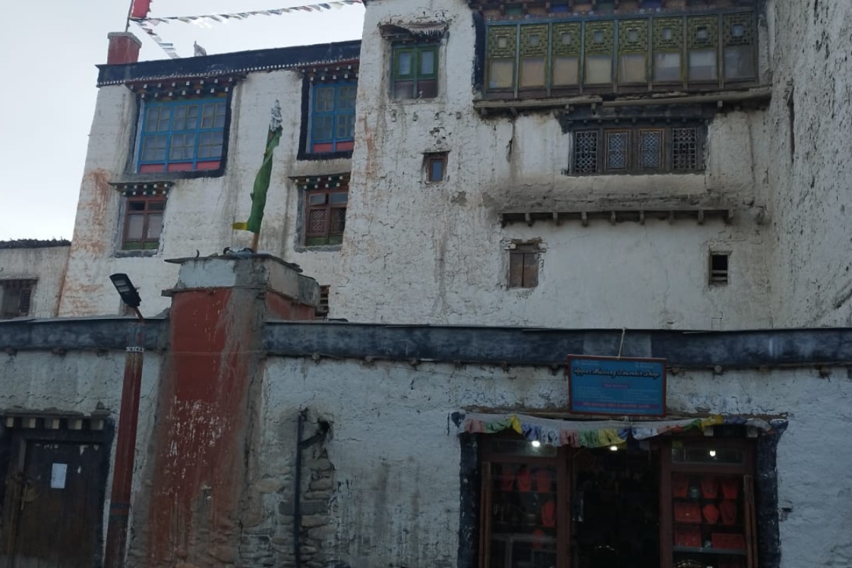 संरक्षणको प्रतीक्षामा लोमान्थाङको टास्सी ध्याफेल दरबार