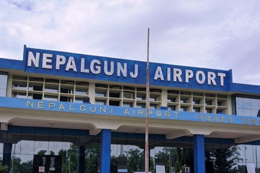 हवाई टिकट नपाउँदा नेपालगन्जमा यात्रु अलपत्र