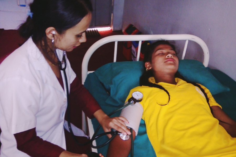 एक विद्यालय एक नर्स : बालविवाह हट्यो, कुलत छुट्यो