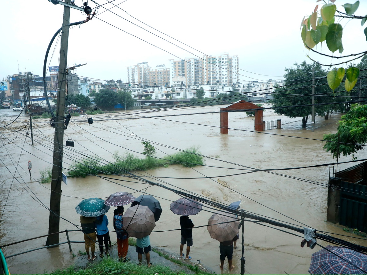 बाढी पहिरोमा परी देशभर ६ जनाको मृत्यु, नख्खु खोलाले बगाउँदा ४ बेपत्ता