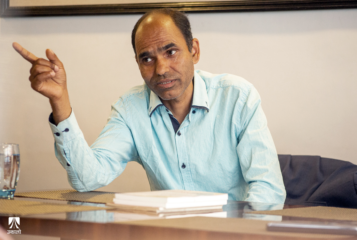 माओवादी ‘क्रान्ति’को रङ बदलिएपछि हन्डर रोजेका युद्ध–पत्रकार