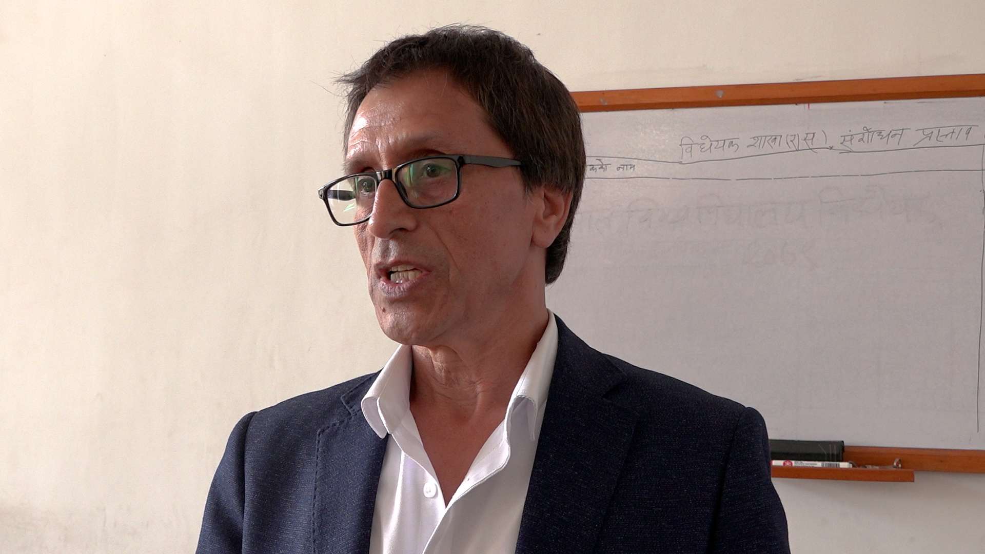 विद्युतीय व्यापारसम्बन्धी विधेयकको प्रतिवेदन पेस गर्न संसदीय समितिको निर्देशन