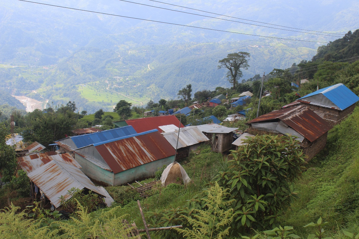 पहिरो नियन्त्रण भएपछि गाउँ फर्किए बारपाकका विस्थापित