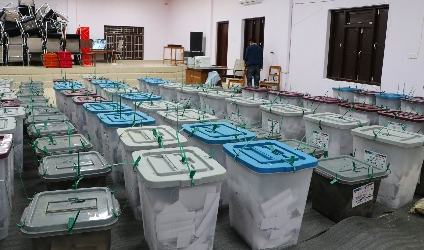 डडेलधुरामा अझै शुरू हुन सकेन मतगणना