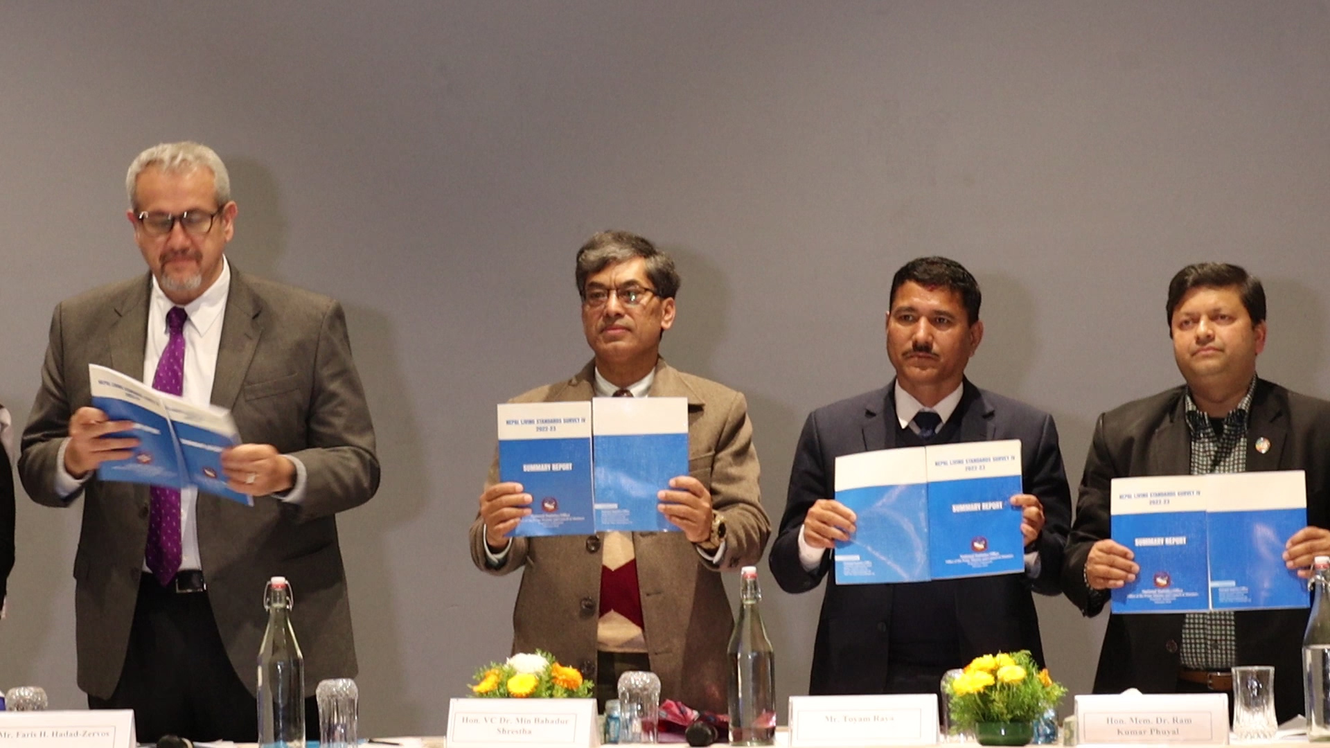 सरकारी तथ्यांक भन्छ– नेपालमा अझै २० प्रतिशत जनसंख्या गरिबीको रेखामुनि