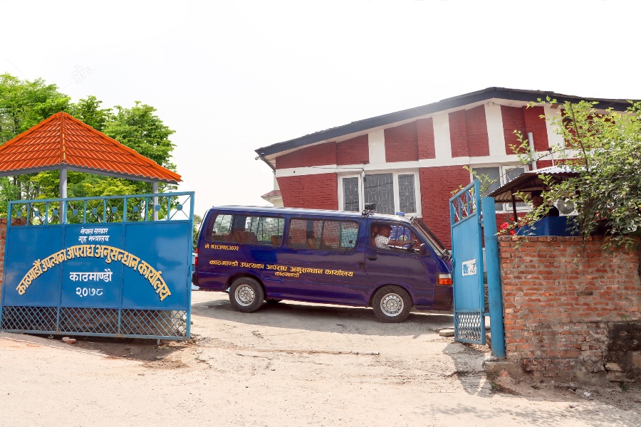 सुनसहित पक्राउ परेका न्युरोडका व्यापारीविरुद्ध हुन्डी कारोबारको मुद्दा