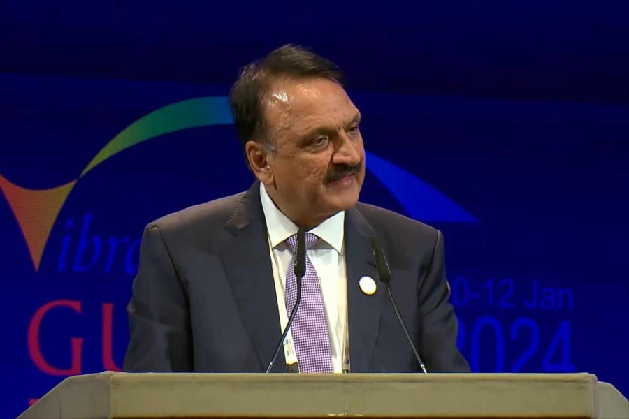 विदेशी लगानीकर्तालाई अर्थमन्त्री महतले दिए निम्तो