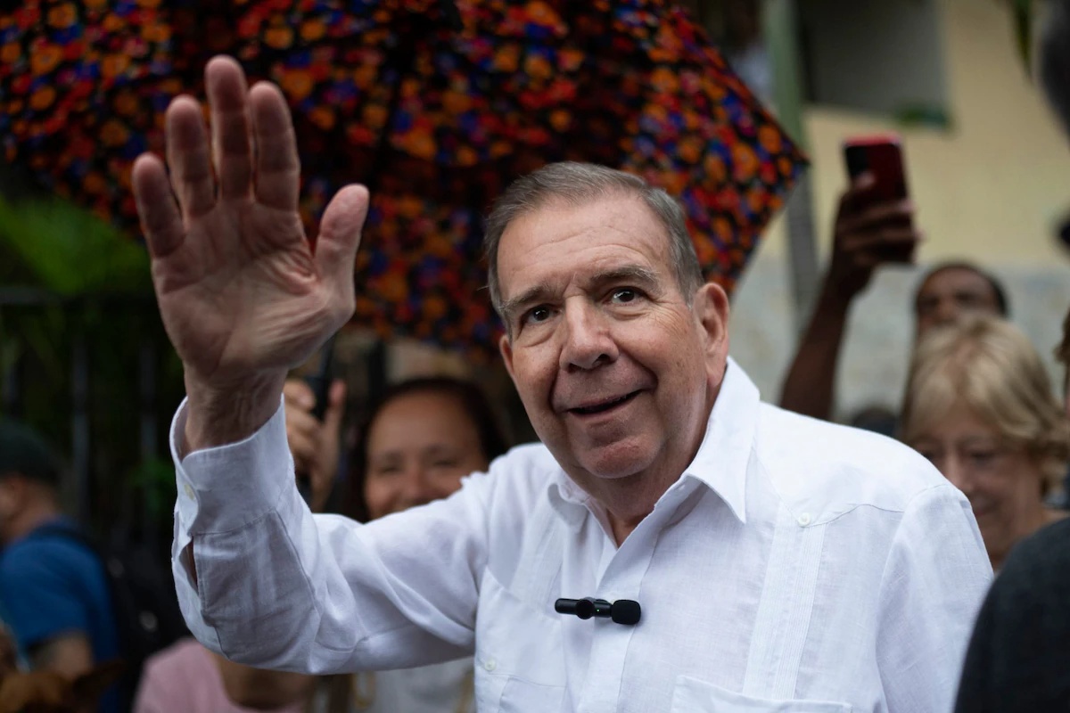 भेनेजुएलाका विपक्षी नेता उरुटिया स्पेनको शरणमा