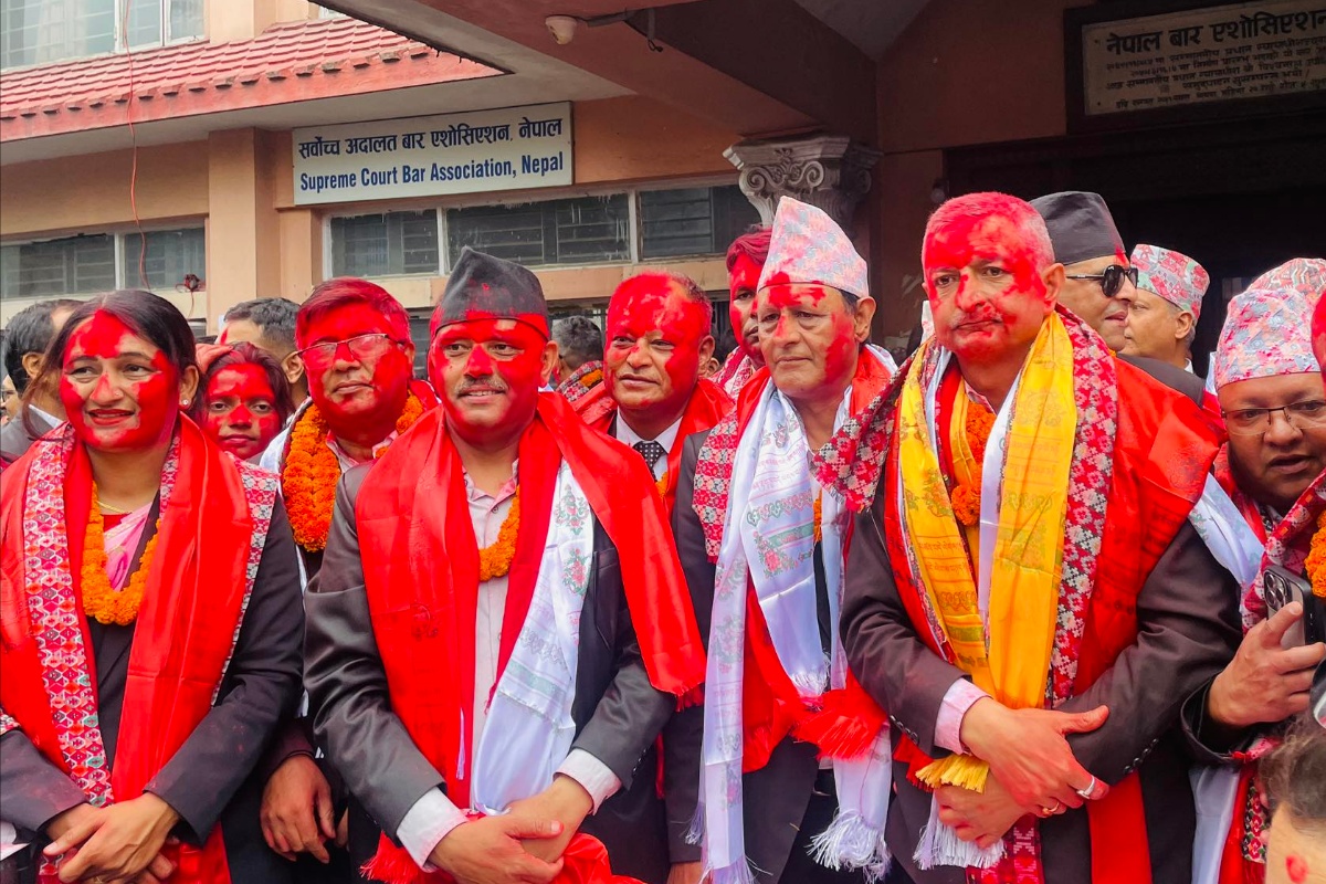 नेपाल बारको अध्यक्षमा मिश्र र महासचिवमा कोइराला विजयी