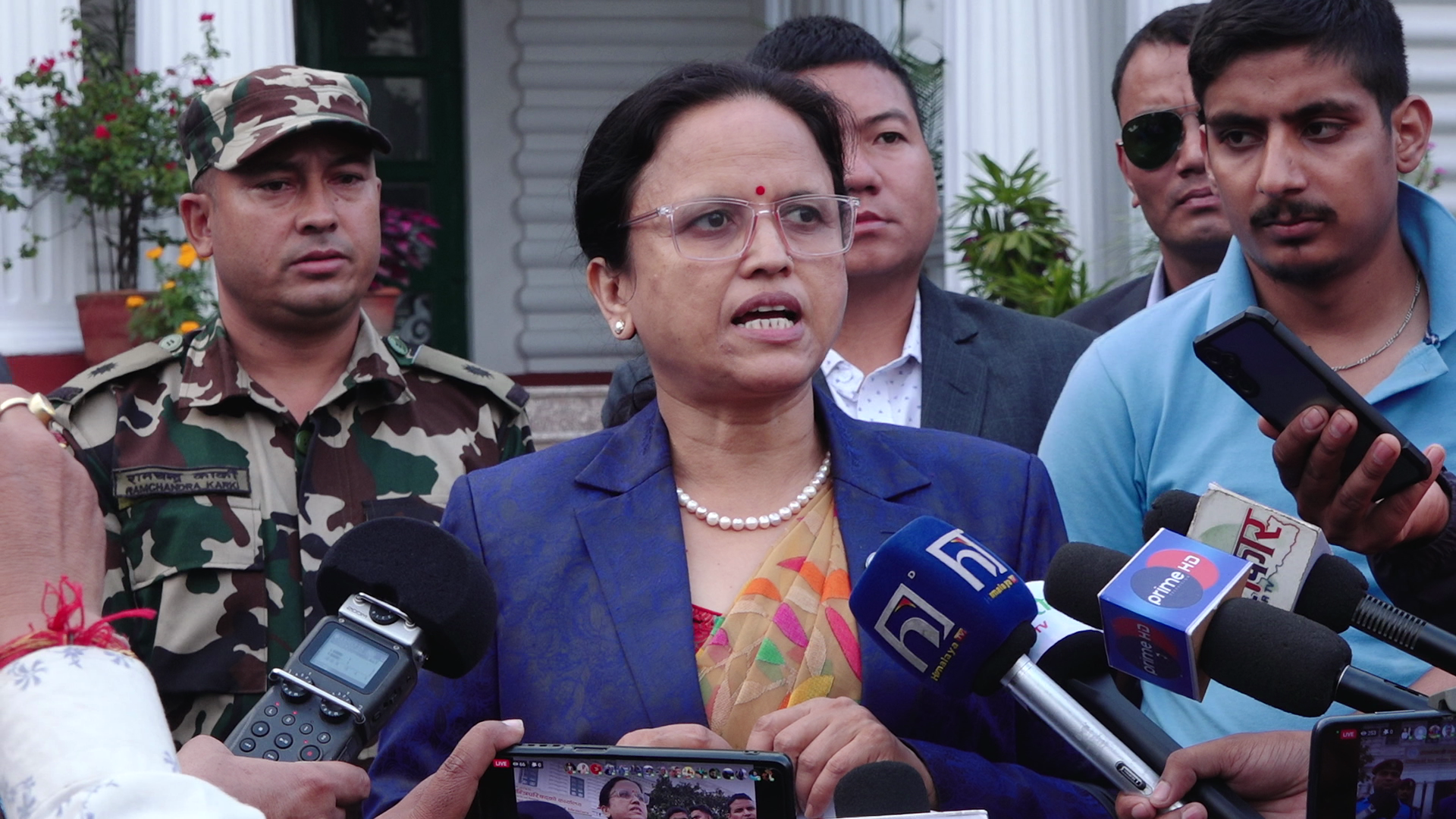 इजरायलमा रहेका नेपालीलाई स्वदेश फर्काउन सरकारले विमान पठाउने