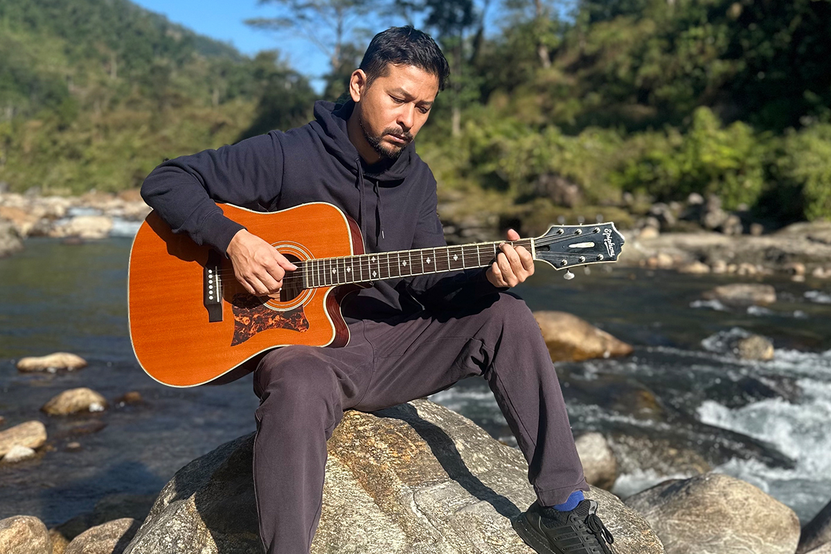 घरको याद बोकेकाहरूको कथा हो नयाँ गीतः विपुल क्षेत्री