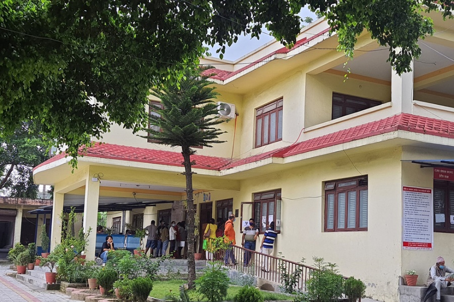 आन्तरिक राजस्व कार्यालय हेटौँडाबाट लक्ष्यभन्दा कम राजस्व संकलन