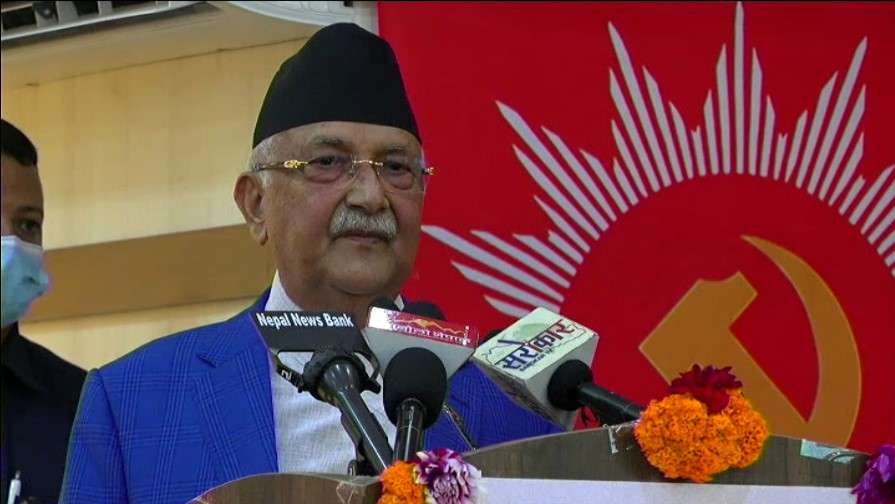 दशैँ मनाउन घर फर्किँदा एमाले कार्यकर्ताको उद्देश्य अरूको भन्दा फरक हुनुपर्छ: ओली