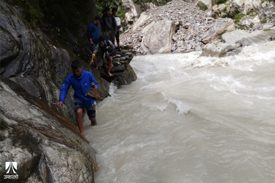 गोरेटो बाटोको याचनामै एक पुस्ता गुजार्नथालेको महाकालीछेउको नेपाल, पर्खाइ अर्को पुस्तासम्म लम्बिने चिन्ता