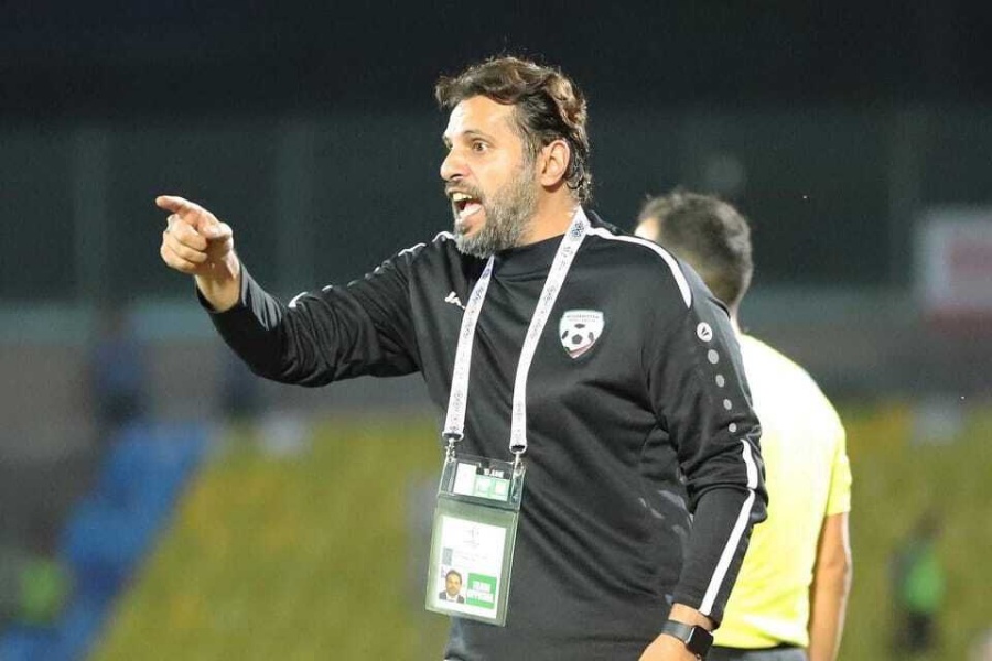 मुख्य प्रशिक्षक अल्मुताइरी र अफगानी फुटबल खेलाडीबीच मतभेद शुरू