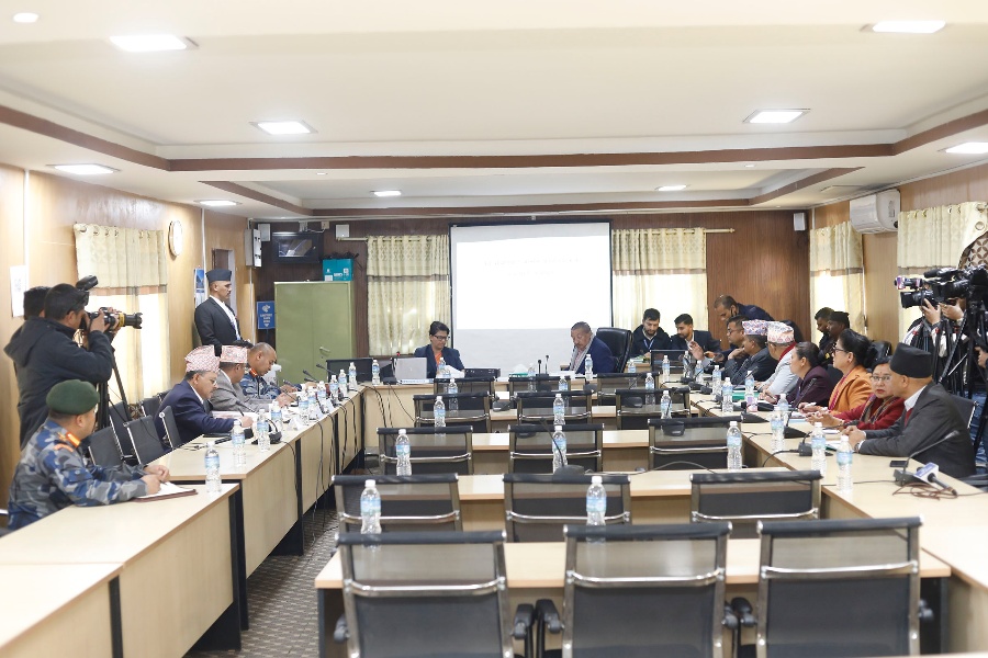 अर्थसमिति अनुगमन: भन्सार कार्यालय अस्तव्यस्त हुँदा चोरीपैठारी वृद्धि