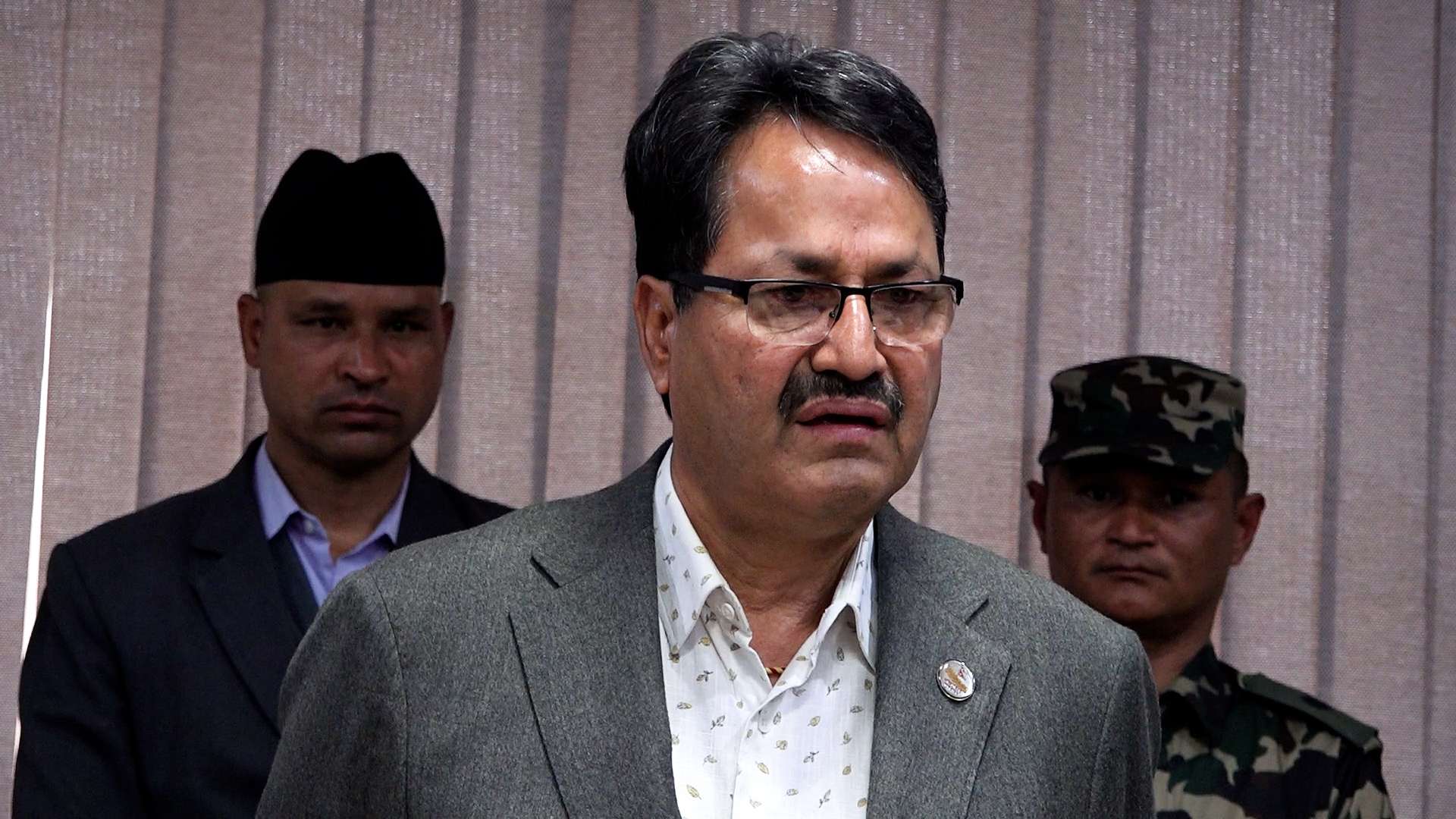 रुस–युक्रेन युद्धमा मृत्यु भएका नेपालीको शव ल्याउन र क्षतिपूर्ति दिलाउन सरकार गम्भीर छ: परराष्ट्रमन्त्री