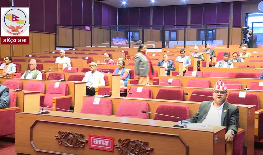 नीति तथा कार्यक्रम कार्यान्वयन हुनेमा सत्तारुढ सांसद नै छैनन् विश्वस्त