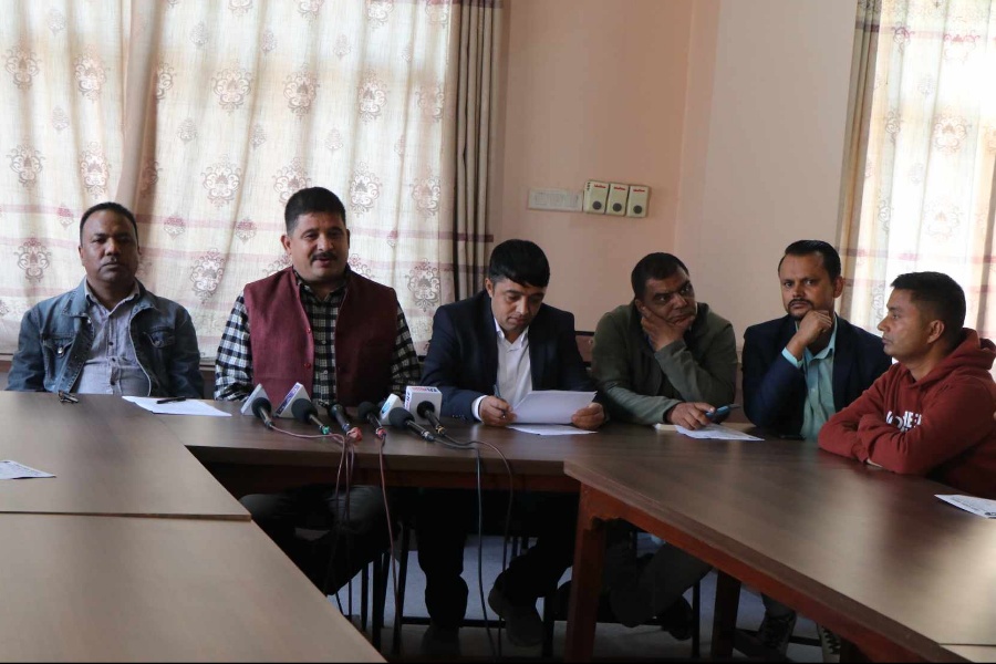 भूकम्पबाट प्रभावित पत्रकारलाई महासंघको राहत